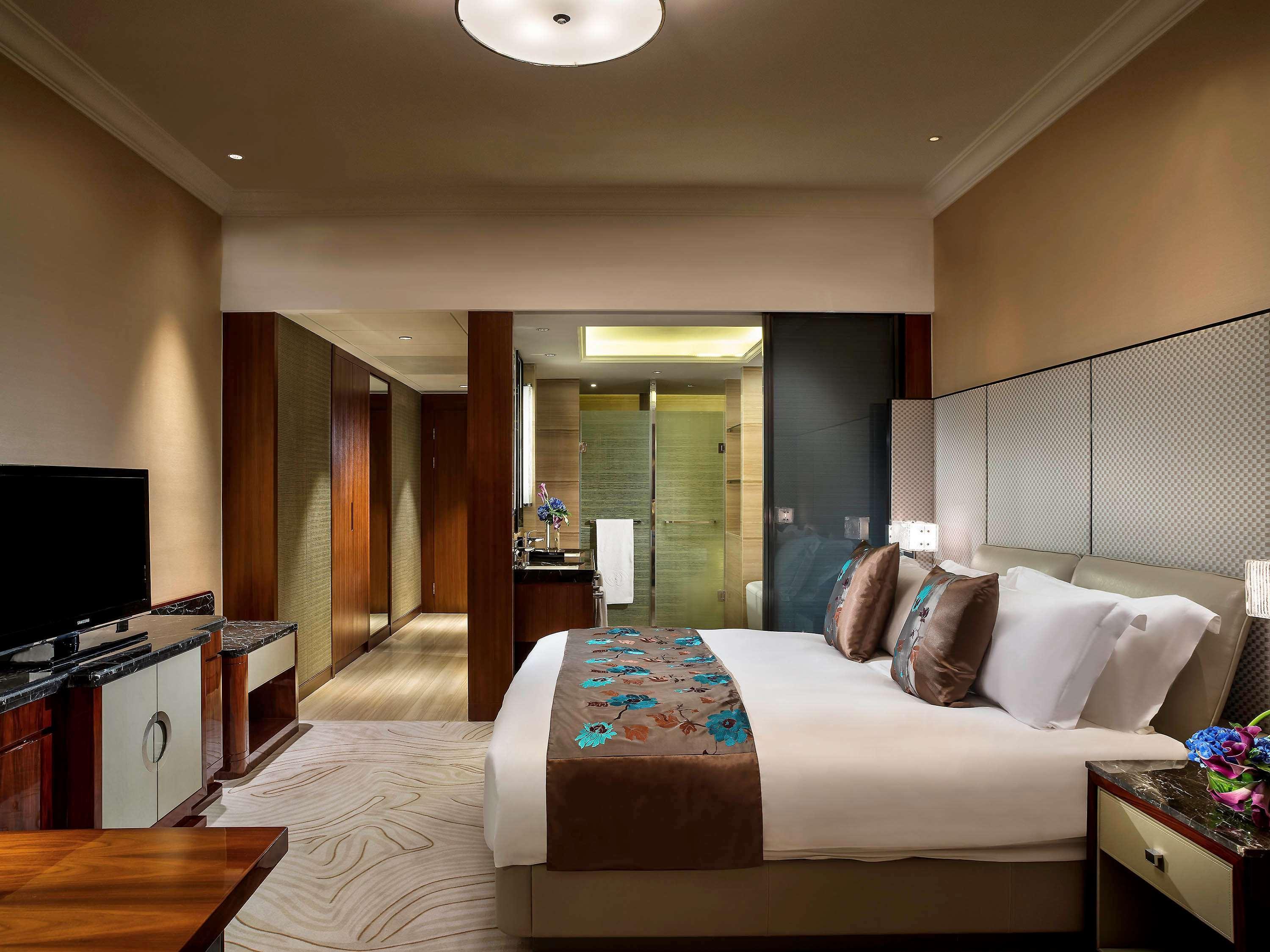 Sofitel Westlake - Few Steps To West Lake, With Panoramic View Terrace 5* Ханчжоу