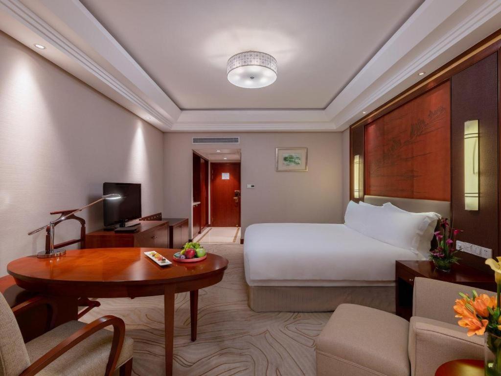 Hotel Sofitel Westlake - Few Steps To West Lake, With Panoramic View Terrace 5*