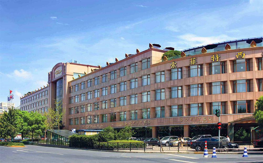 Sofitel Westlake - Few Steps To West Lake, With Panoramic View Terrace Отель 5*